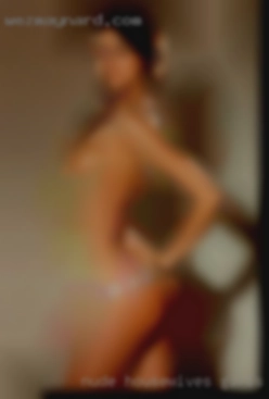 nude housewives girls